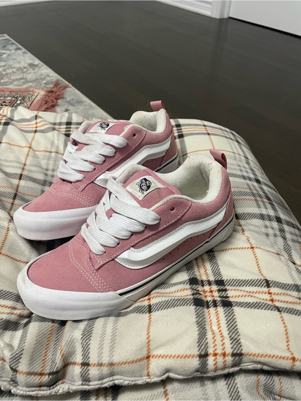 Vans Pink and White Girls Low-Top Skate Sneakers